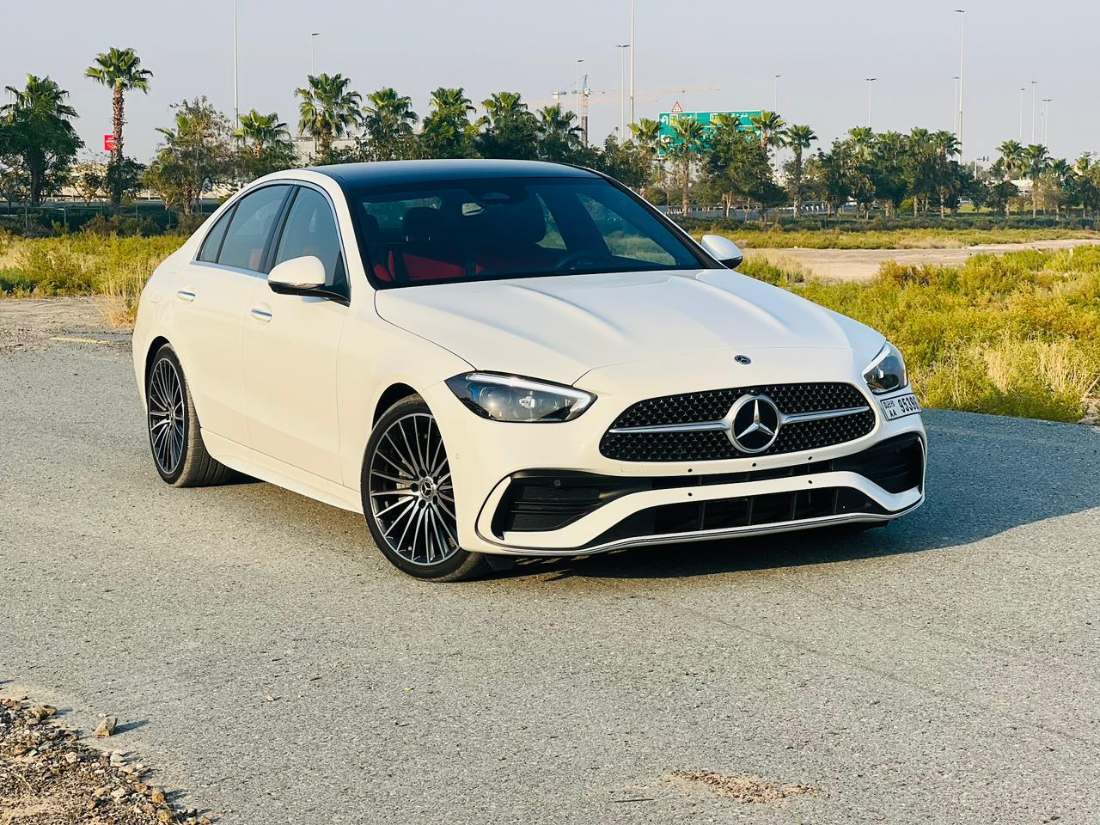 Mercedes C200 2024 4