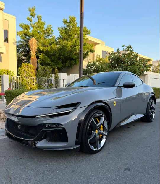 Ferrari Purosangue 2025