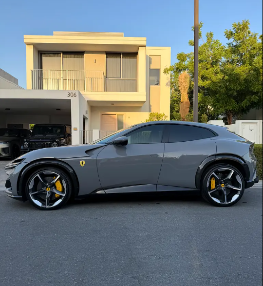 Ferrari Purosangue 2025 2