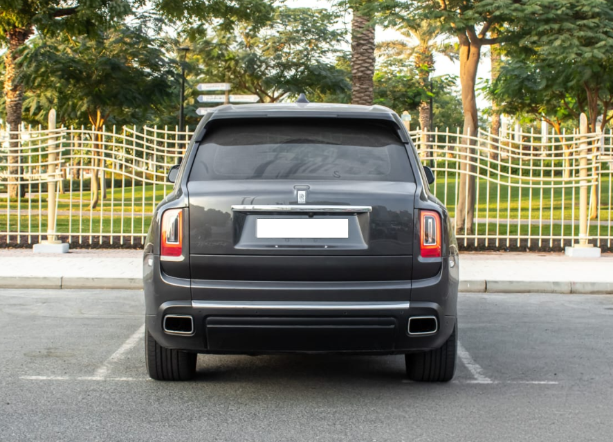 Rolls Royce Cullinan 4