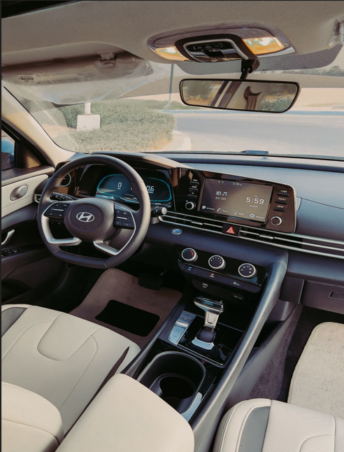 Hyundai Elantra 2025 4